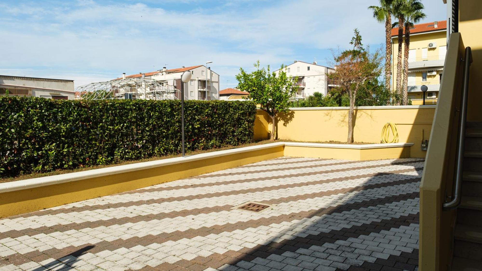 Smart And Sea Apartman Tortoreto Kültér fotó