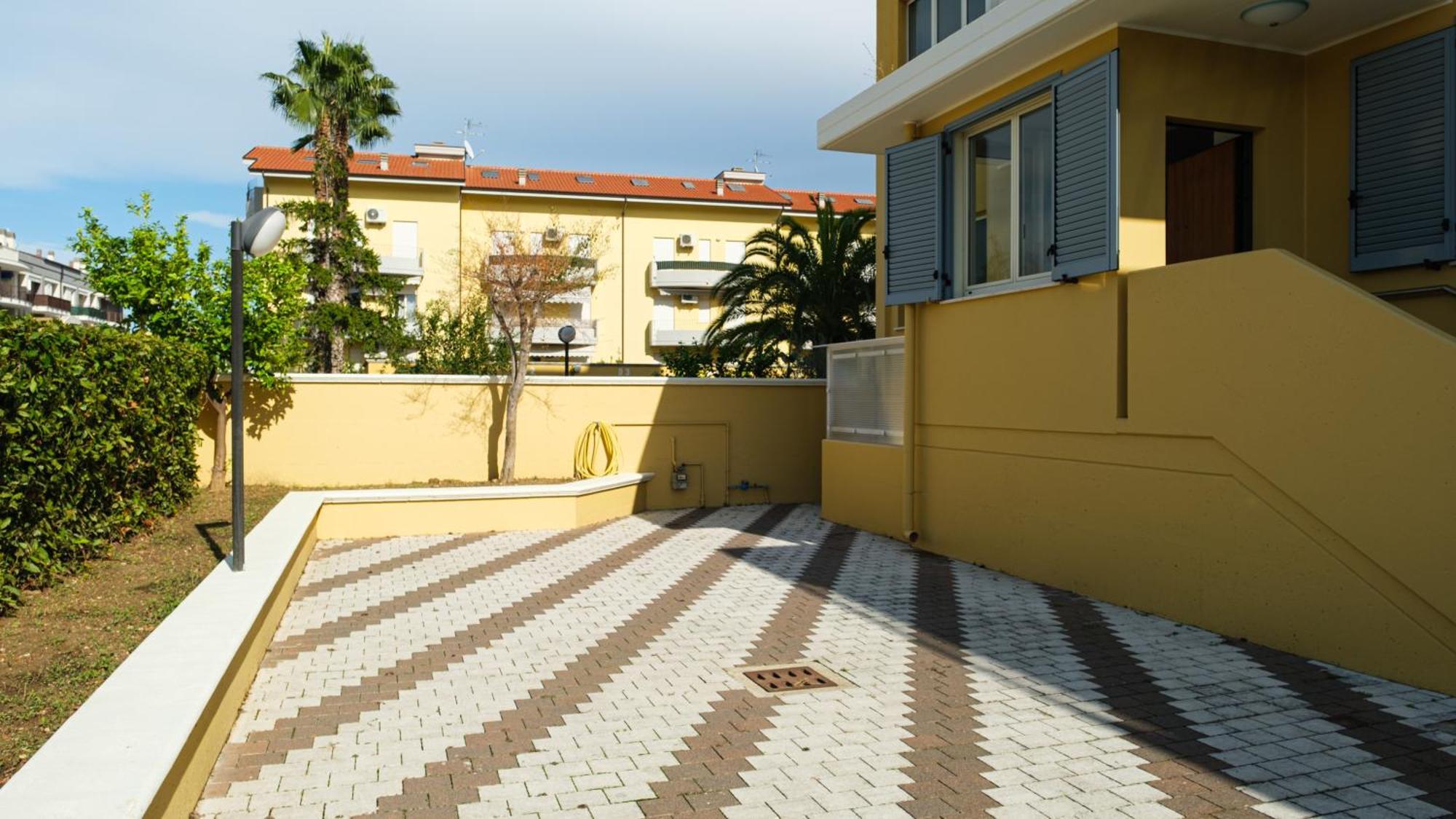 Smart And Sea Apartman Tortoreto Kültér fotó